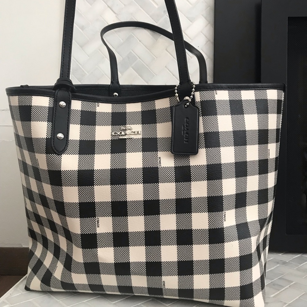 ♥️Coach Buffalo Check tote ♥️